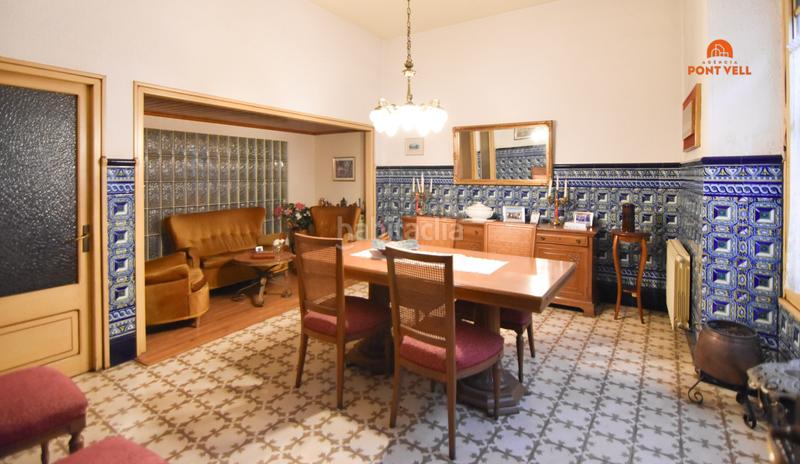 Foto aa7b622a-1517-41d7-a60e-e21659286087. Casa adossada amb calefacció aparcament a Bisbal d´Empordà (La)