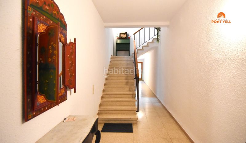 Foto b946af0a-cf7a-48b0-b215-8ffb4c0d4052. Masía en Torroella de Montgrí