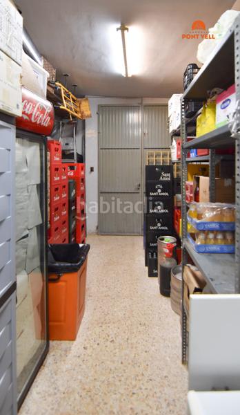 Foto 3e5c423b-0e07-45e8-877b-d2c57a7cf8fc. Local comercial en Bisbal d´Empordà (La)