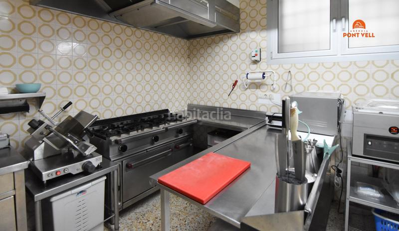 Foto a7e1415d-2214-46d6-9374-177be83fbb1b. Locale commerciale in Bisbal d´Empordà (La)