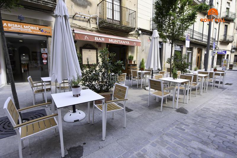 Foto 5cc2beed-3dbe-4b17-a6c8-302008314d6c. Traspàs local comercial a Bisbal d´Empordà (La)