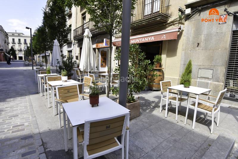 Foto 6d93264f-af65-4168-a6c9-3f49d5e040c4. Traspàs local comercial a Bisbal d´Empordà (La)