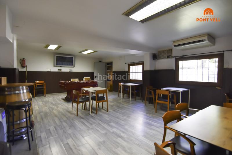 Foto c6c4a42e-8a06-4e24-874d-495b7e23ef30. Pas-de-porte local commercial dans Bisbal d´Empordà (La)