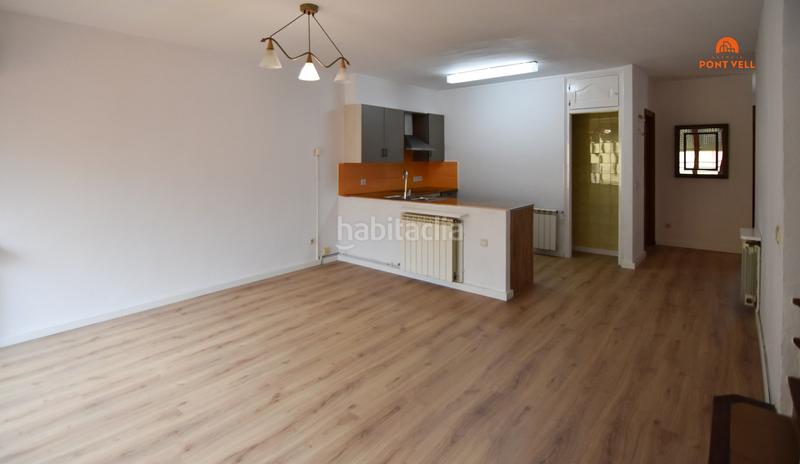 Foto 8dc9664a-270b-47ad-a297-558f5234bc9c. Casa adossada amb calefacció aparcament a Bisbal d´Empordà (La)