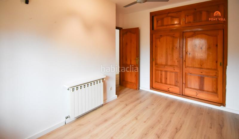 Foto dd6e4aa6-0dee-4a91-b6da-7cc978de2f88. Casa adossada amb calefacció aparcament a Bisbal d´Empordà (La)