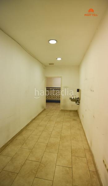 Foto 8d6eb16d-0efd-4220-ab65-3f057df6da1c. Affitto locale commerciale in Bisbal d´Empordà (La)