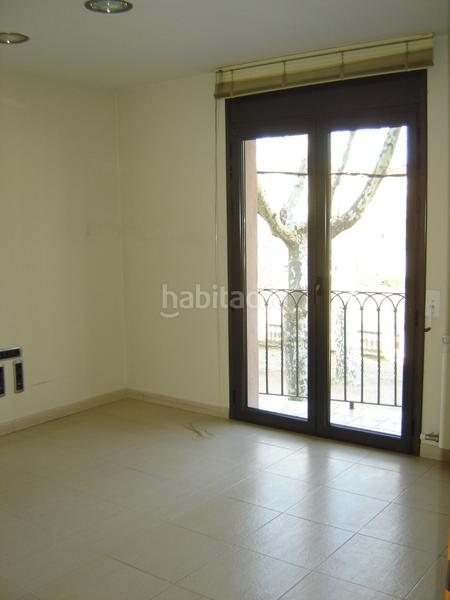 Foto 45ad7007-88bf-482f-8e99-47ebaa7569f4. Lloguer oficina amb calefacció a Bisbal d´Empordà (La)