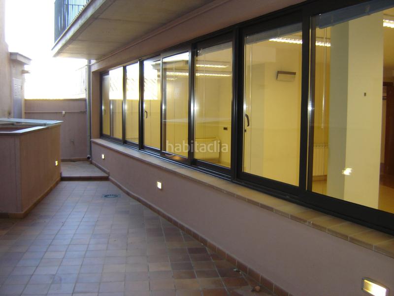 Foto 81caaa0e-d1cb-4d76-b293-0b95be832e14. Lloguer oficina amb calefacció a Bisbal d´Empordà (La)