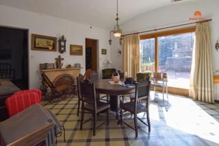 Country house in Bisbal d´Empordà (La)