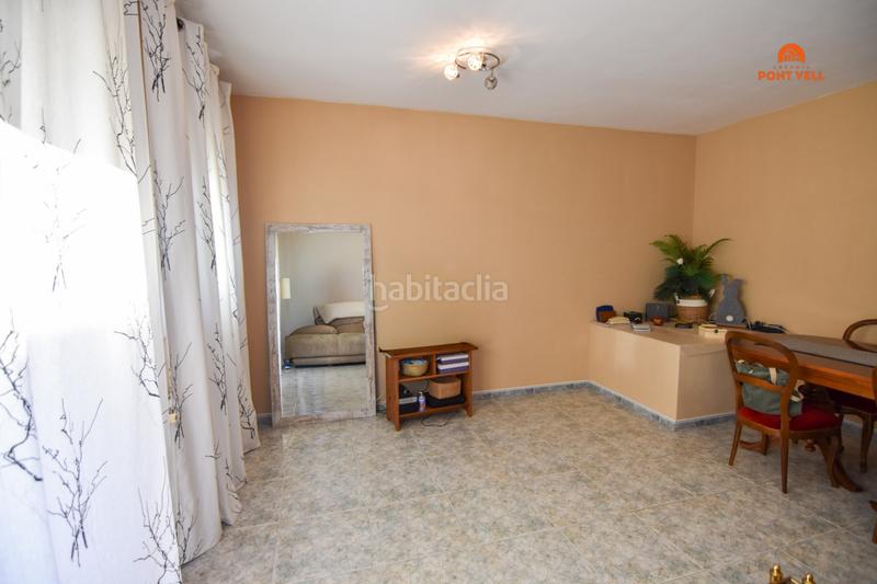 Foto eb143912-e93f-488b-b273-408a039e53d4. Casa adossada amb calefacció aparcament a Bisbal d´Empordà (La)