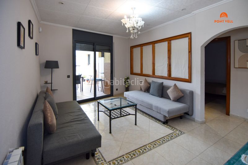 Foto fa084ba7-c026-4f2d-9bb3-faa3114b78fa. Edificio en Bisbal d´Empordà (La)