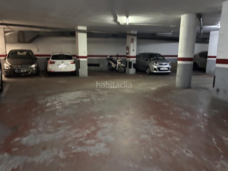 Foto 902b3f98-fa3a-4a8e-8d86-dd0b74cd6f0f. Parking coche plaça d'aparcament per cotxe. en El Parc i la Llacuna del Poblenou Barcelona