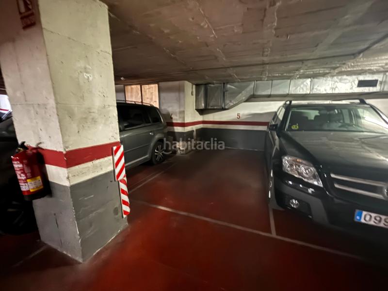 Foto 8a86d3cd-87b5-45a6-ba80-a28ff0170dc9. Alquiler parking coche plaça en lloguer en Fort Pienc Barcelona
