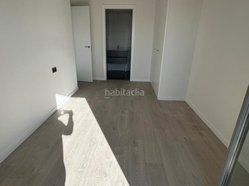 Foto 294e77de-1603-4b13-8601-6786e20494d0. Affitto appartamento con riscaldamento piscina in Badalona