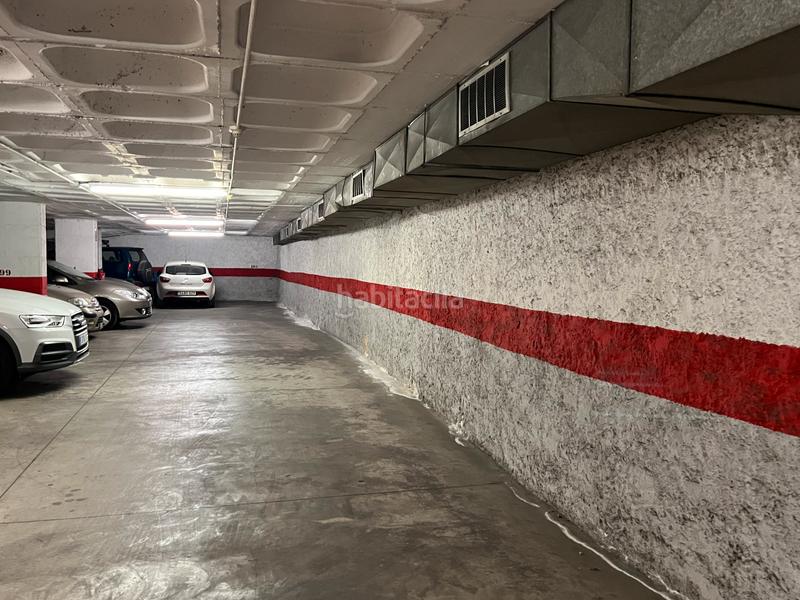Foto 8dd81c6f-6efc-48e4-9c2e-7b6b12db220b. Lloguer aparcament cotxe a Dreta de l´Eixample Barcelona