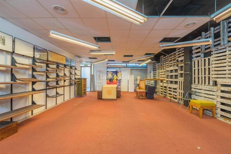 Foto 406a7999-d6c9-41b4-ae21-fa18d9825fb8. Local commercial dans Centre Palafrugell