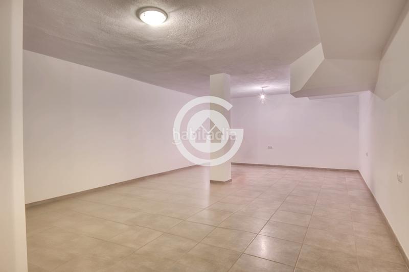 Foto 18d73a0f-28f0-4577-ae4d-b89bbb51f146. Chalet casa exclusiva con piscina en Cabanyes-Mas Ambrós-Mas Pallí Calonge