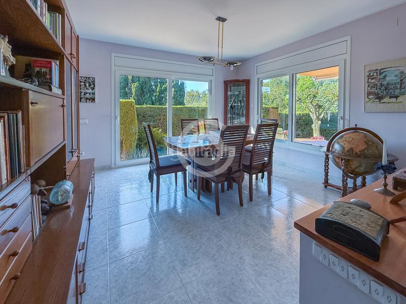 Foto 462f27d4-5e6d-4ac7-b2b6-c3f425e40c33. Casa a carrer del terri 5 a Mont-ras