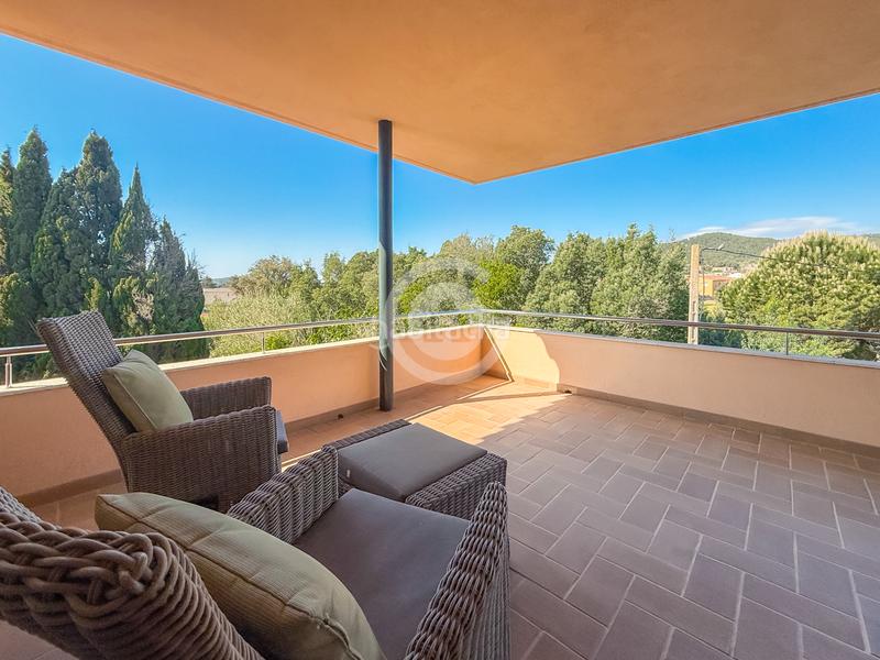 Foto ea4a41c3-f5e3-4ed2-a340-bd1444cf899d. Casa a carrer del terri 5 a Mont-ras