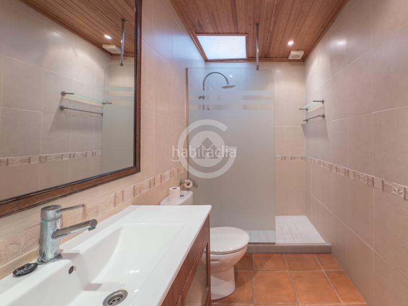 Foto 647292f5-bcaf-487b-921b-972ff52e0e49. Casa adossada amb xemeneia calefacció aparcament a Palafrugell