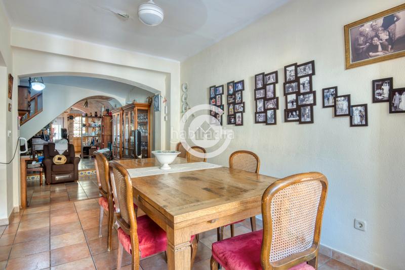Foto 1503b79d-5c36-4c93-8f2a-0bc29c90f2b8. Casa adossada amb xemeneia calefacció a Centre Palafrugell
