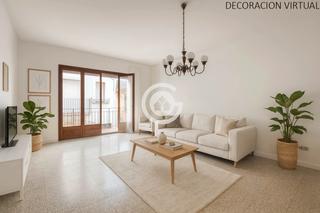Reihenhaus  Carrer de sant sebastià. Casa de pueblo con local comercial en el centro de palafrugell –