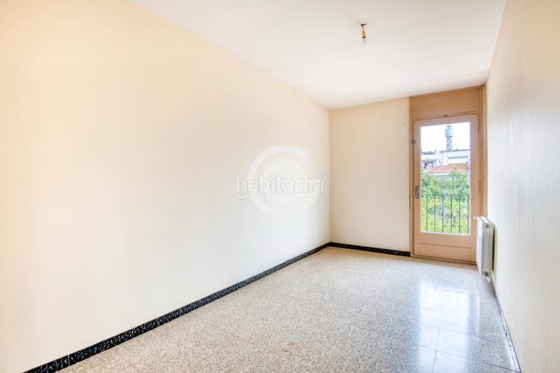 Foto 3d80fb9c-2a98-43ce-aa24-e94706037589. Casa adosada casa de pueblo con local comercial en el centro – un proyecto con infinitas posibilidades en Palafrugell