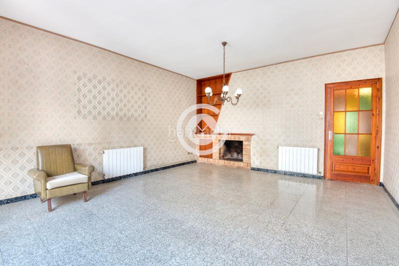 Foto 9fde114f-cae6-4989-8464-f91bdaf177db. Casa adosada casa de pueblo con local comercial en el centro – un proyecto con infinitas posibilidades en Palafrugell