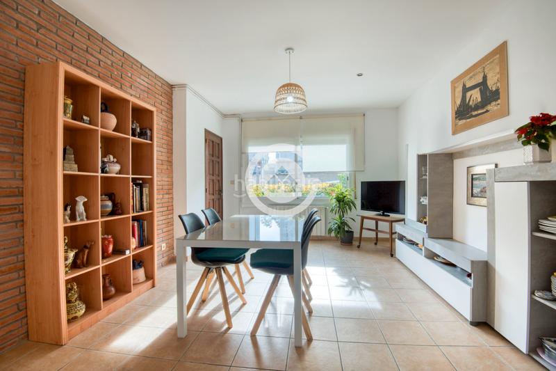 Foto edabd8df-4700-4f33-a35d-d2915ff9b01c. Casa adossada amb xemeneia aparcament a La Punxa Palafrugell