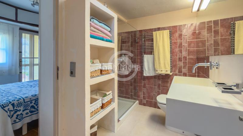 Foto d8344d13-b735-42d6-86d3-5263bebaa5ad. Casa adossada amb xemeneia calefacció a Centre Palafrugell