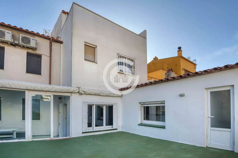 Foto 8ab9f926-c44f-4982-ae76-3ea5bdaf7b90. Casa amb calefacció a Centre Palafrugell