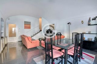 Haus in Centre. Encantadora casa adosada en palafrugell, con patio y garaje priv