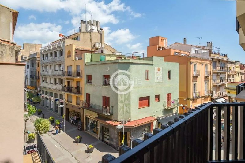 Foto 21ca43d9-d790-4df3-bcc0-b65d153e0041. Pis amb calefacció a Centre Palafrugell