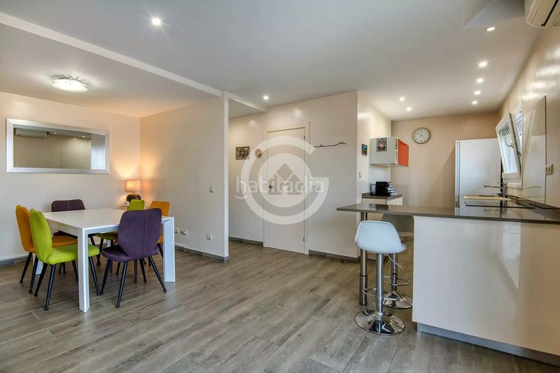 Foto 2195e2ed-b1c2-47fa-864e-879be363d0ea. Pis amb calefacció a Centre Palamós