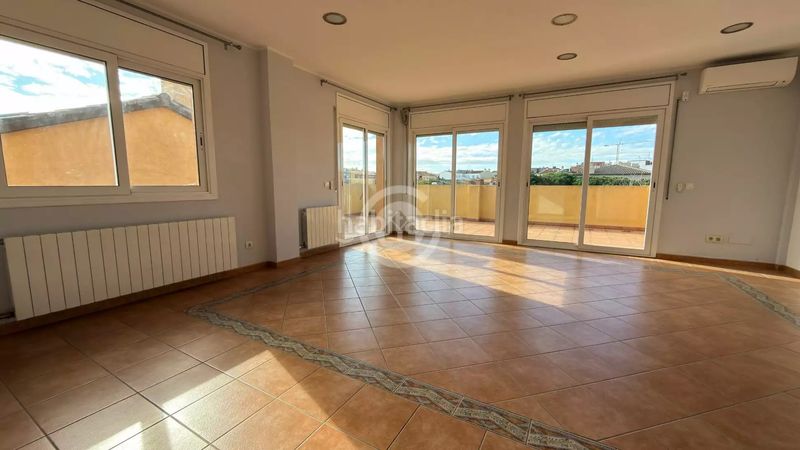 Foto 86322dbc-6b63-4eb3-8b0f-6ca5f94fbd39. Pis amb calefacció a Piverd-Vila-Seca-Bruguerol Palafrugell