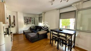 Etagenwohnung  Pi i maragall. Piso en venta en el centro de palafrugell con parking y ascensor