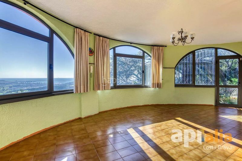 Foto 0c974610-8228-4988-a775-401a39f92de5. Maison avec parking piscine dans Cabanyes-Mas Ambrós-Mas Pallí Calonge