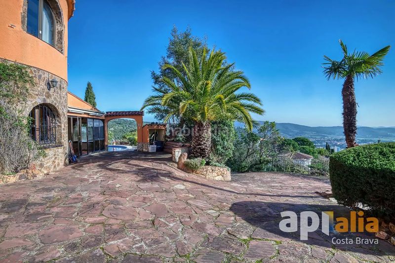 Foto dfd65283-f396-4995-8ef9-2557c61f4781. Maison avec parking piscine dans Cabanyes-Mas Ambrós-Mas Pallí Calonge