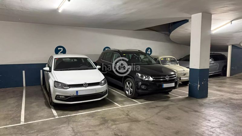Foto 31b7fecd-b421-48c8-a773-0077f64107df. Aparcament cotxe a Centre Palafrugell