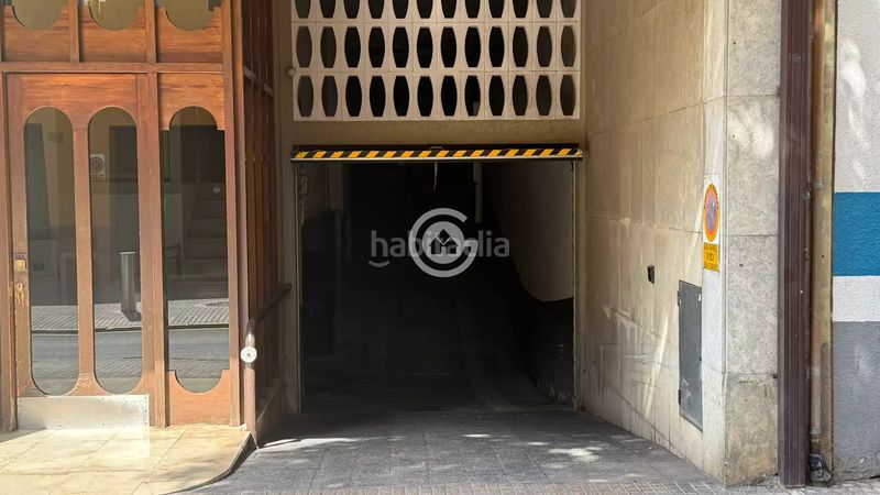 Foto 61ed3921-c921-4614-8145-98886f1b9364. Aparcament cotxe a Centre Palafrugell