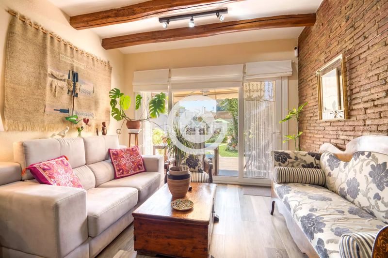 Foto bf2a8599-728f-4119-a9b3-6af4e40fffd3. Casa adossada amb calefacció a Centre Palafrugell