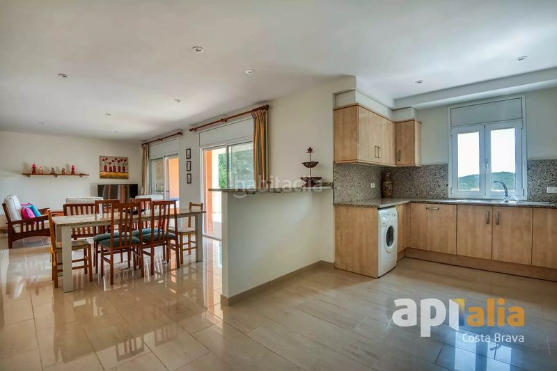 Foto a5e75ac3-6ad7-4772-9ef2-16de2b31b7f2. Maison avec parking piscine dans Cabanyes-Mas Ambrós-Mas Pallí Calonge