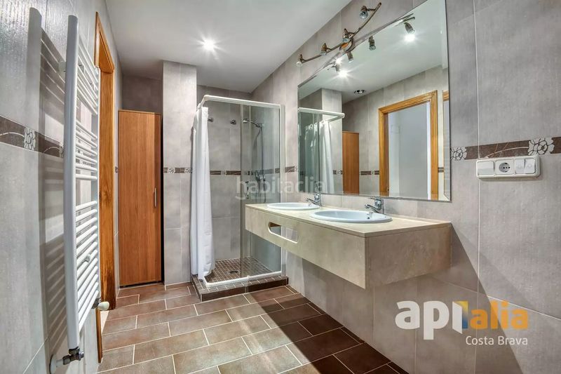 Foto b5430905-b74b-4a71-bec8-01b25abdf495. Maison avec parking piscine dans Cabanyes-Mas Ambrós-Mas Pallí Calonge