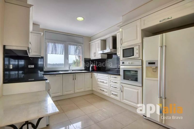Foto e72fcd2e-6923-4be0-82f8-f4639923a01a. Maison avec parking piscine dans Cabanyes-Mas Ambrós-Mas Pallí Calonge