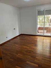 Location Appartement à Carretera de Vic - Remei. Pis semi nou de lloguer  a manresa