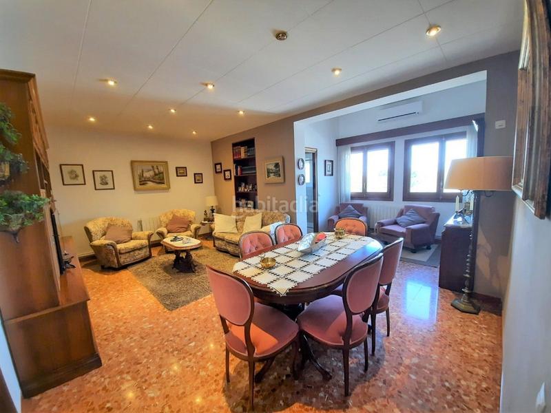 Foto 0acbfff7-47ef-4593-b4ff-00cb9ca8bed7. Casa  reformada+piso indep. en Papiol (El)