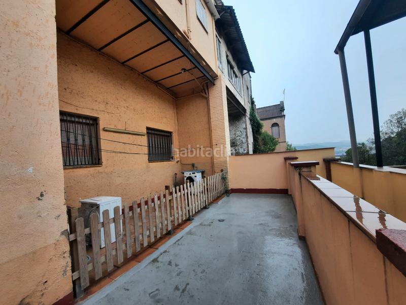 Foto b5d71a69-6d47-48cc-a78e-f4f4f9fca4bd. Casa  reformada+piso indep. en Papiol (El)