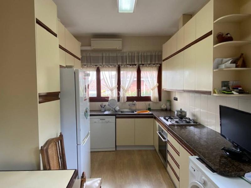 Foto 9efe42a0-a386-4cb2-8ea8-141fdafb1e69. Casa con riscaldamento parcheggio in Santa Eulàlia de Ronçana