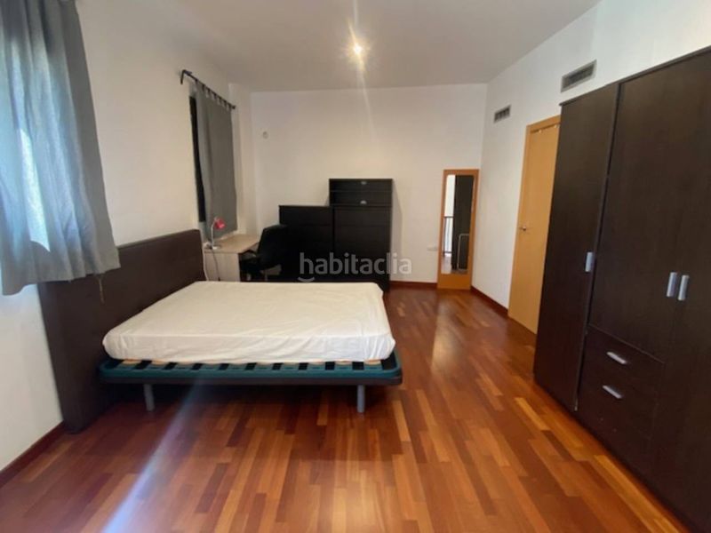 Foto 97cc331f-fecf-4105-9c2d-26a62da664e6. Dúplex amb calefacció a Centre Granollers