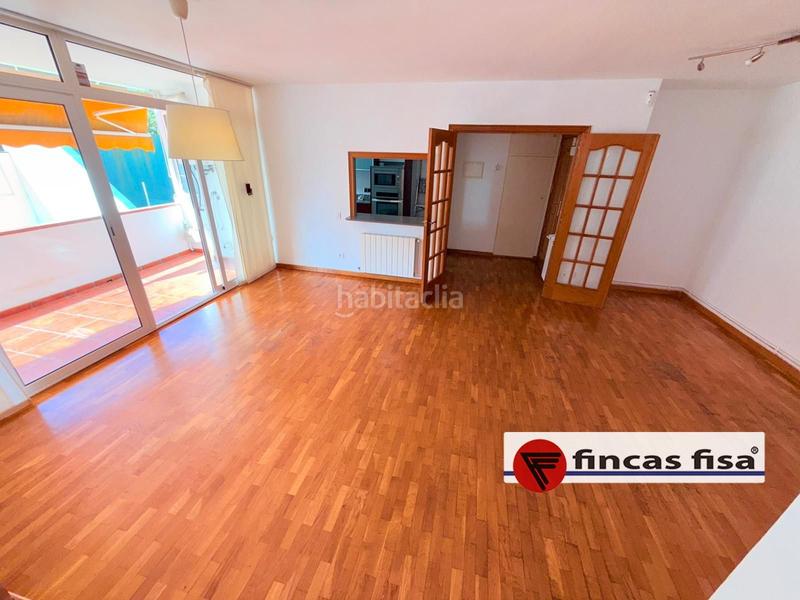 Foto 92a87b6b-5cb1-4ad2-a8e5-55c8d58eac39. Flat with heating pool in Zona Alta Premià de Mar